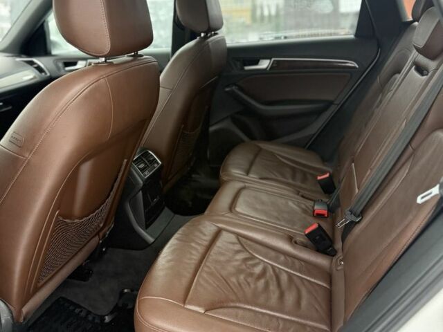 Белый Ауди Ку 5, объемом двигателя 2 л и пробегом 150 тыс. км за 17000 $, фото 5 на Automoto.ua