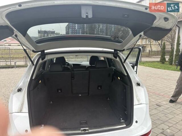 Білий Ауді Ку 5, об'ємом двигуна 2.97 л та пробігом 160 тис. км за 23386 $, фото 2 на Automoto.ua