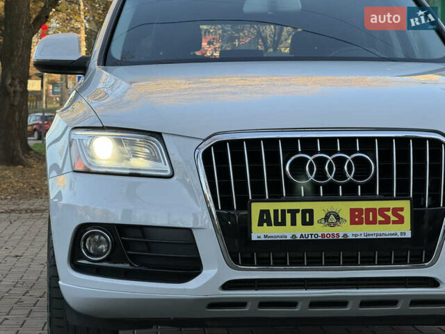 Білий Ауді Ку 5, об'ємом двигуна 2 л та пробігом 196 тис. км за 16300 $, фото 11 на Automoto.ua