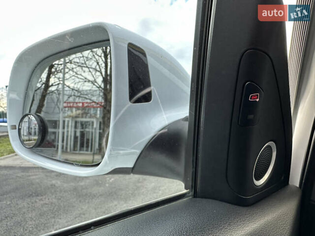 Білий Ауді Ку 5, об'ємом двигуна 2 л та пробігом 237 тис. км за 14250 $, фото 30 на Automoto.ua