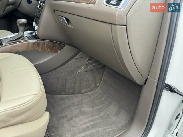 Білий Ауді Ку 5, об'ємом двигуна 1.98 л та пробігом 199 тис. км за 14900 $, фото 62 на Automoto.ua