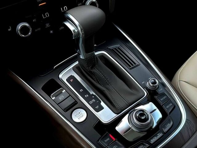 Білий Ауді Ку 5, об'ємом двигуна 3 л та пробігом 89 тис. км за 10600 $, фото 11 на Automoto.ua