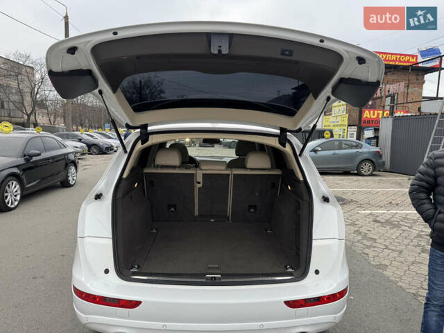 Білий Ауді Ку 5, об'ємом двигуна 1.98 л та пробігом 199 тис. км за 14900 $, фото 40 на Automoto.ua