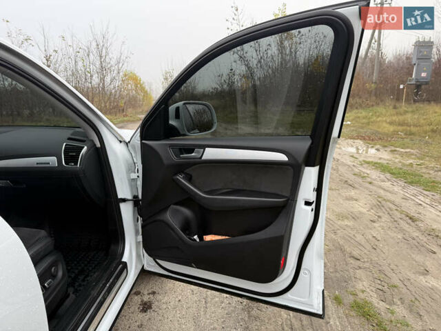 Білий Ауді Ку 5, об'ємом двигуна 1.97 л та пробігом 254 тис. км за 18600 $, фото 17 на Automoto.ua