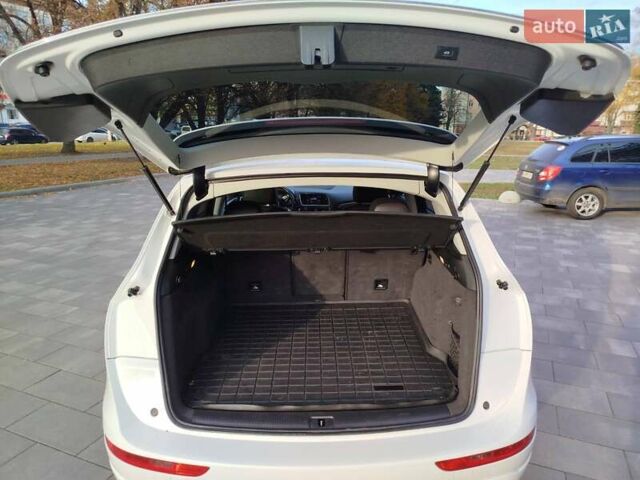 Белый Ауди Ку 5, объемом двигателя 2 л и пробегом 213 тыс. км за 13000 $, фото 68 на Automoto.ua