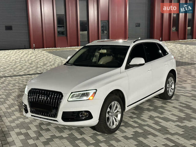 Білий Ауді Ку 5, об'ємом двигуна 2 л та пробігом 250 тис. км за 14000 $, фото 5 на Automoto.ua