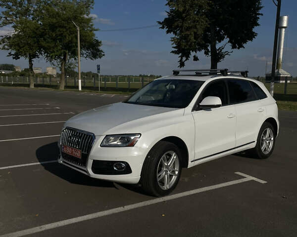 Белый Ауди Ку 5, объемом двигателя 3 л и пробегом 208 тыс. км за 16700 $, фото 1 на Automoto.ua