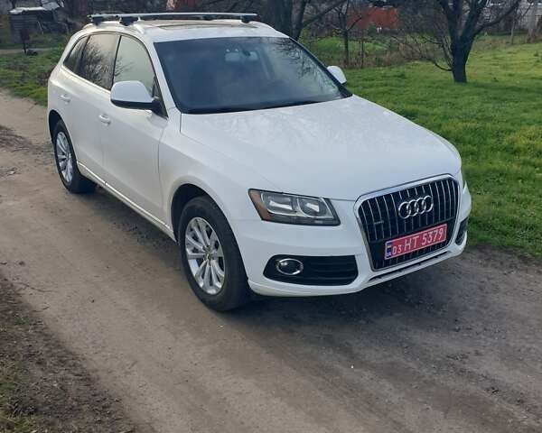 Белый Ауди Ку 5, объемом двигателя 2 л и пробегом 138 тыс. км за 12900 $, фото 12 на Automoto.ua