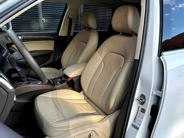 Білий Ауді Ку 5, об'ємом двигуна 3 л та пробігом 89 тис. км за 10600 $, фото 7 на Automoto.ua