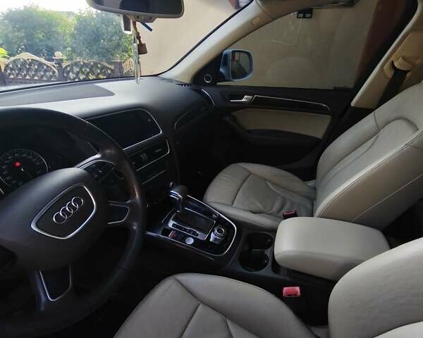 Білий Ауді Ку 5, об'ємом двигуна 1.98 л та пробігом 239 тис. км за 13700 $, фото 11 на Automoto.ua