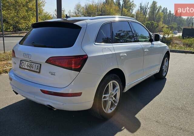 Белый Ауди Ку 5, объемом двигателя 1.98 л и пробегом 150 тыс. км за 16000 $, фото 9 на Automoto.ua