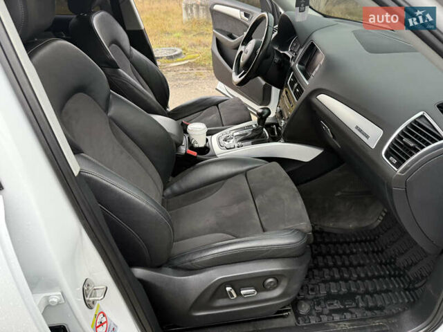 Білий Ауді Ку 5, об'ємом двигуна 1.97 л та пробігом 254 тис. км за 18600 $, фото 18 на Automoto.ua