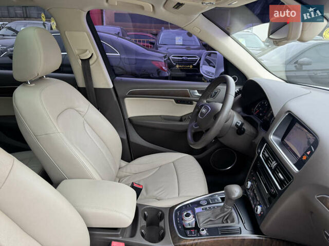 Білий Ауді Ку 5, об'ємом двигуна 1.98 л та пробігом 199 тис. км за 14900 $, фото 68 на Automoto.ua