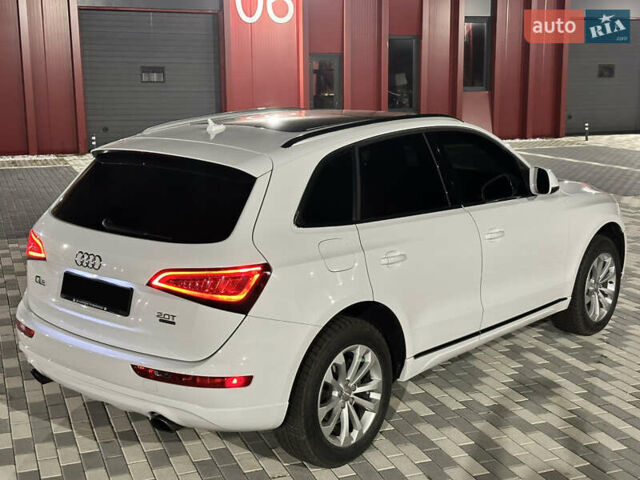 Білий Ауді Ку 5, об'ємом двигуна 2 л та пробігом 250 тис. км за 14000 $, фото 11 на Automoto.ua