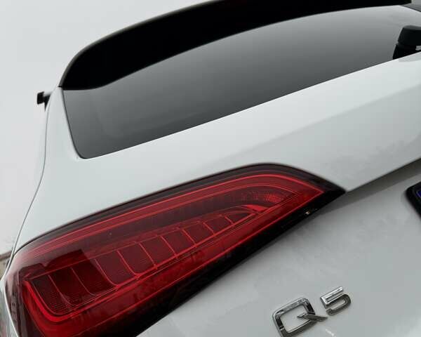 Білий Ауді Ку 5, об'ємом двигуна 1.98 л та пробігом 197 тис. км за 14999 $, фото 32 на Automoto.ua