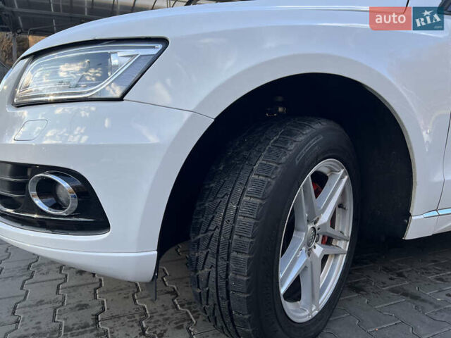 Белый Ауди Ку 5, объемом двигателя 1.98 л и пробегом 144 тыс. км за 14500 $, фото 21 на Automoto.ua