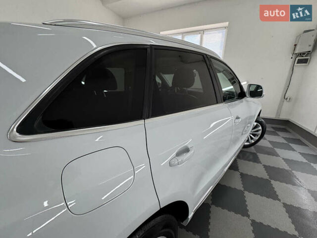 Белый Ауди Ку 5, объемом двигателя 2 л и пробегом 192 тыс. км за 14999 $, фото 151 на Automoto.ua