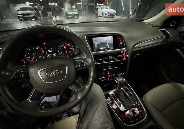 Белый Ауди Ку 5, объемом двигателя 1.98 л и пробегом 250 тыс. км за 14499 $, фото 24 на Automoto.ua