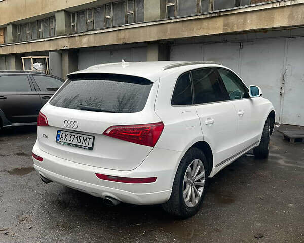 Белый Ауди Ку 5, объемом двигателя 1.98 л и пробегом 175 тыс. км за 8900 $, фото 3 на Automoto.ua