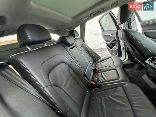Белый Ауди Ку 5, объемом двигателя 2 л и пробегом 192 тыс. км за 14999 $, фото 59 на Automoto.ua