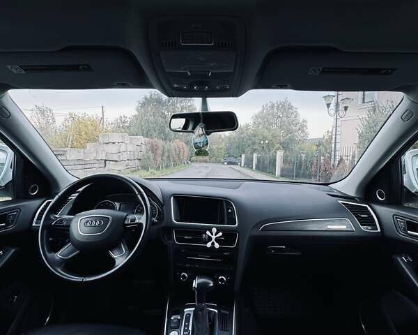 Білий Ауді Ку 5, об'ємом двигуна 1.98 л та пробігом 157 тис. км за 17000 $, фото 18 на Automoto.ua