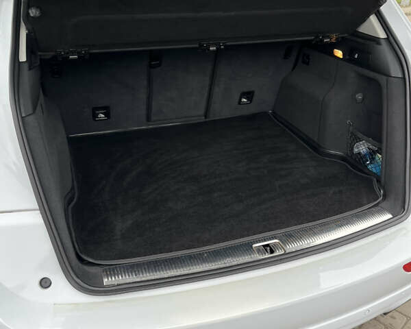 Белый Ауди Ку 5, объемом двигателя 2.97 л и пробегом 223 тыс. км за 16500 $, фото 6 на Automoto.ua