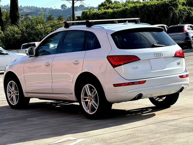 Білий Ауді Ку 5, об'ємом двигуна 3 л та пробігом 89 тис. км за 10600 $, фото 6 на Automoto.ua