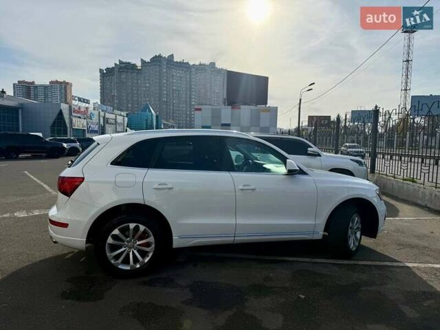 Белый Ауди Ку 5, объемом двигателя 1.98 л и пробегом 203 тыс. км за 16500 $, фото 4 на Automoto.ua