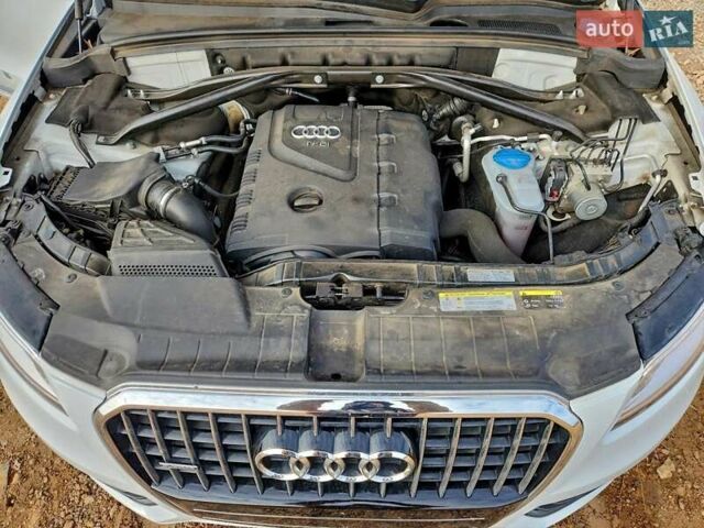 Белый Ауди Ку 5, объемом двигателя 1.98 л и пробегом 89 тыс. км за 2050 $, фото 11 на Automoto.ua