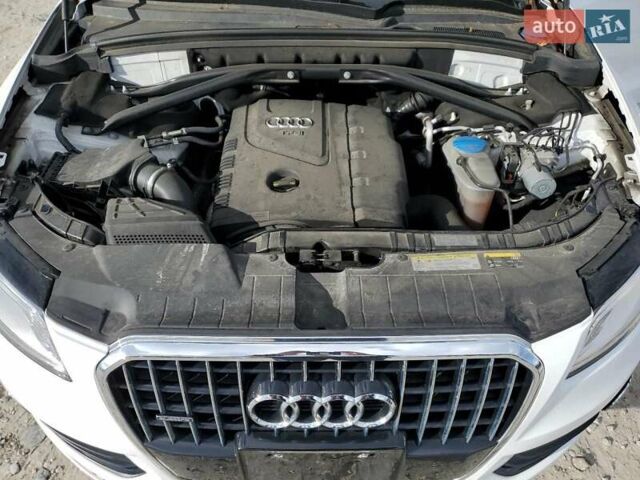 Білий Ауді Ку 5, об'ємом двигуна 1.98 л та пробігом 52 тис. км за 3100 $, фото 11 на Automoto.ua