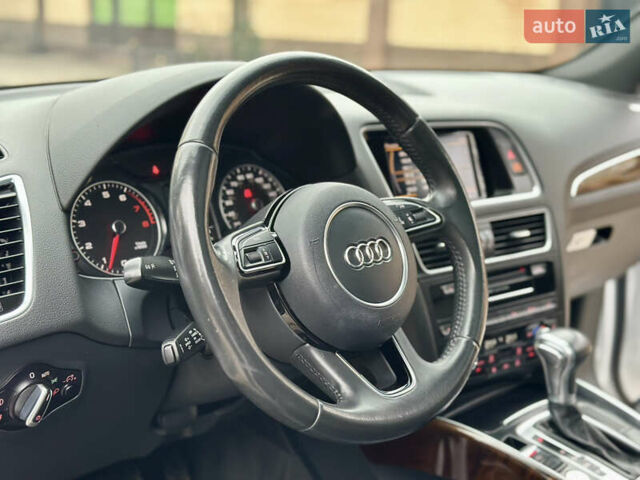 Белый Ауди Ку 5, объемом двигателя 1.98 л и пробегом 191 тыс. км за 16999 $, фото 25 на Automoto.ua