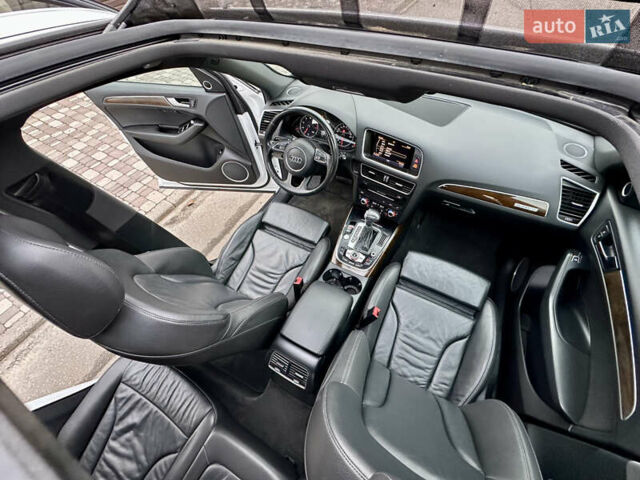 Белый Ауди Ку 5, объемом двигателя 1.98 л и пробегом 191 тыс. км за 16999 $, фото 56 на Automoto.ua