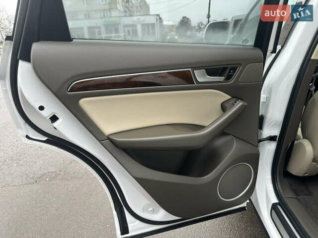 Білий Ауді Ку 5, об'ємом двигуна 2 л та пробігом 200 тис. км за 14990 $, фото 54 на Automoto.ua