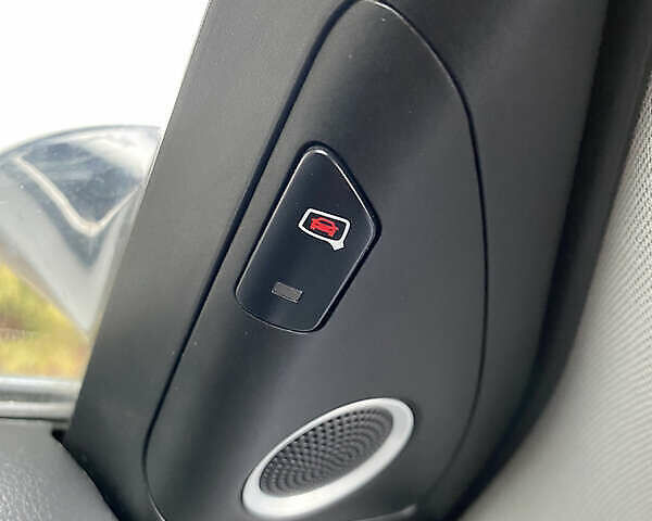 Білий Ауді Ку 5, об'ємом двигуна 3 л та пробігом 275 тис. км за 21800 $, фото 3 на Automoto.ua