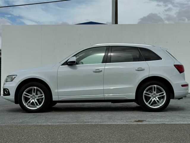 Ауді Ку 5 2015 у Кропивницькому (Кіровограді) на Automoto.ua Білий Ауді Ку 5, об'ємом двигуна 3 л та пробігом 80 тис. км за 3200 $, фото 2 на Automoto.ua