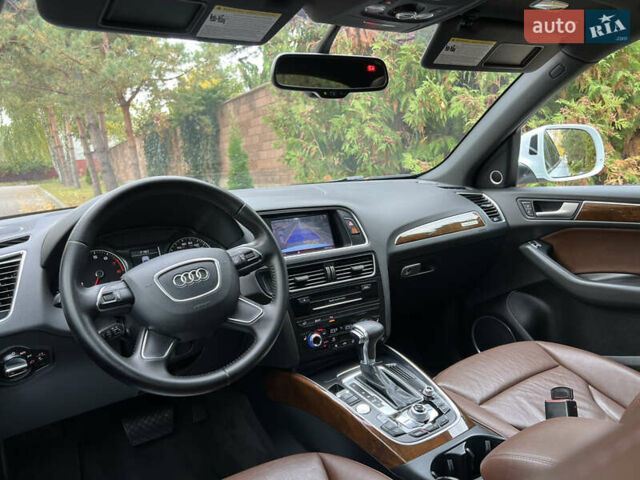 Ауди Ку 5 2015 в Ровно на Automoto.ua Белый Ауди Ку 5, объемом двигателя 2 л и пробегом 167 тыс. км за 14700 $, фото 70 на Automoto.ua