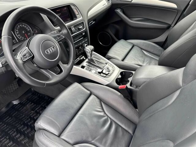 Белый Ауди Ку 5, объемом двигателя 3 л и пробегом 70 тыс. км за 3700 $, фото 8 на Automoto.ua