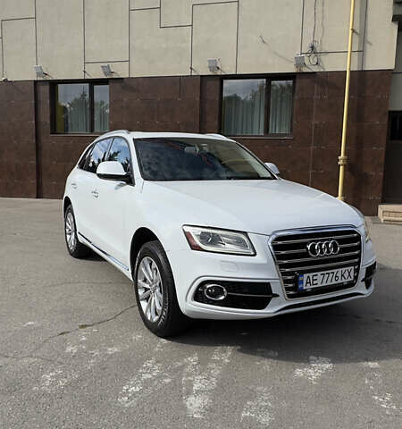 Ауди Ку 5 2015 в Днепре (Днепропетровске) на Automoto.ua Белый Ауди Ку 5, объемом двигателя 1.98 л и пробегом 145 тыс. км за 16000 $, фото 2 на Automoto.ua