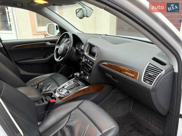 Белый Ауди Ку 5, объемом двигателя 3 л и пробегом 133 тыс. км за 21500 $, фото 16 на Automoto.ua