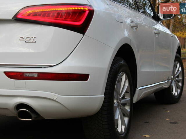 Белый Ауди Ку 5, объемом двигателя 1.98 л и пробегом 157 тыс. км за 16700 $, фото 9 на Automoto.ua