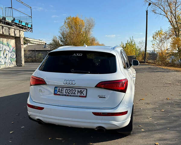 Белый Ауди Ку 5, объемом двигателя 1.98 л и пробегом 155 тыс. км за 14999 $, фото 2 на Automoto.ua