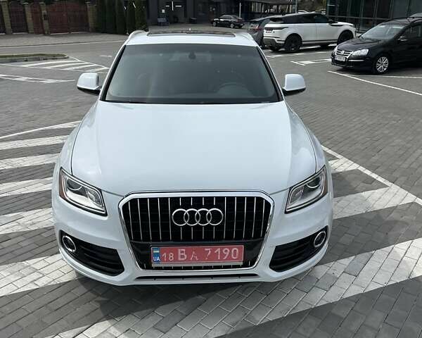 Белый Ауди Ку 5, объемом двигателя 1.98 л и пробегом 170 тыс. км за 19000 $, фото 4 на Automoto.ua