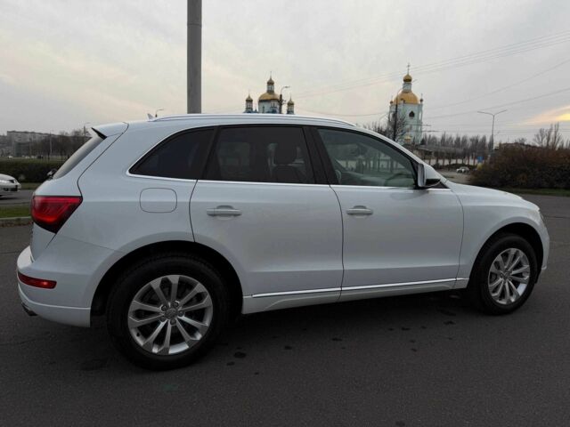 Білий Ауді Ку 5, об'ємом двигуна 2 л та пробігом 167 тис. км за 17000 $, фото 9 на Automoto.ua