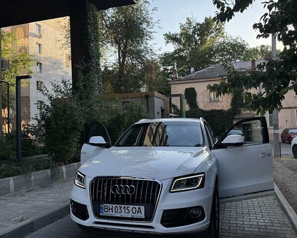 Белый Ауди Ку 5, объемом двигателя 2 л и пробегом 122 тыс. км за 17000 $, фото 6 на Automoto.ua