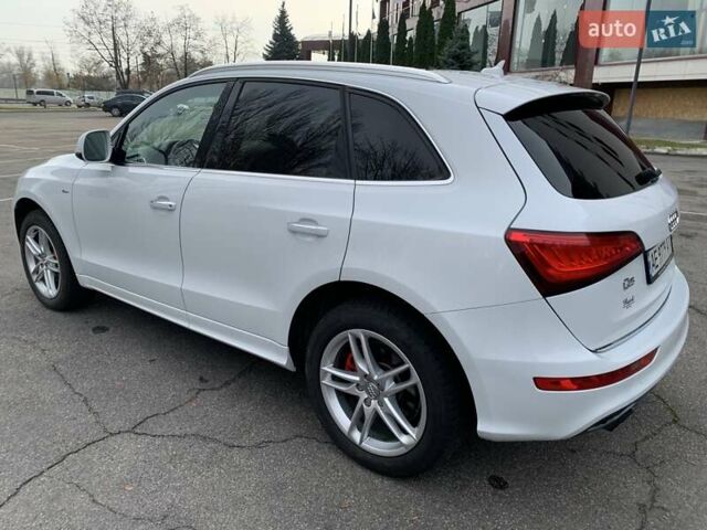 Белый Ауди Ку 5, объемом двигателя 3 л и пробегом 127 тыс. км за 18500 $, фото 39 на Automoto.ua
