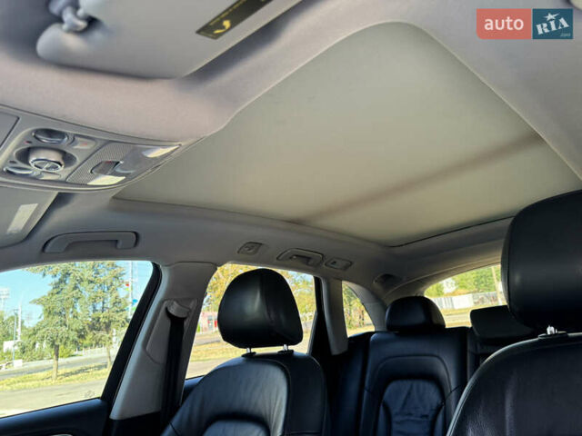 Белый Ауди Ку 5, объемом двигателя 1.98 л и пробегом 229 тыс. км за 16000 $, фото 24 на Automoto.ua