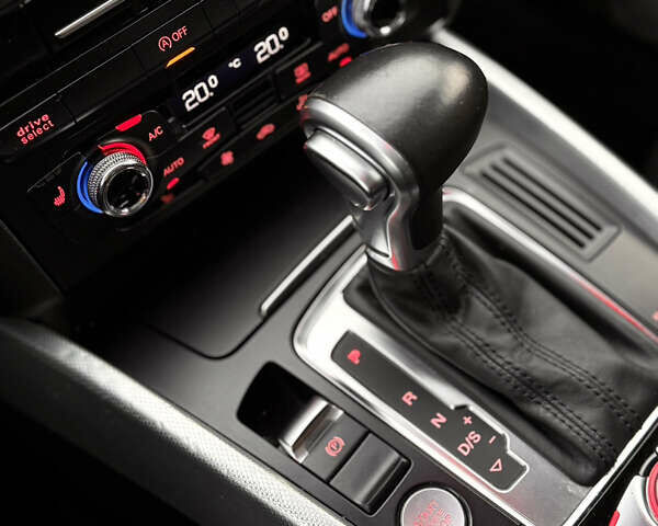 Белый Ауди Ку 5, объемом двигателя 3 л и пробегом 244 тыс. км за 18900 $, фото 28 на Automoto.ua