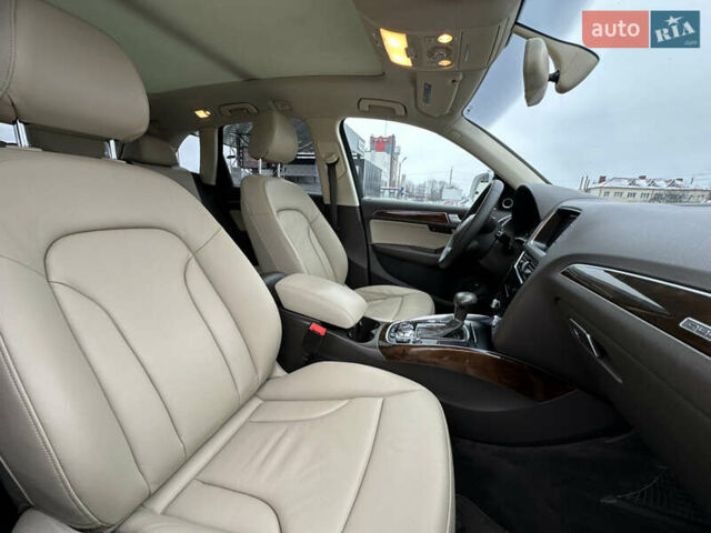 Білий Ауді Ку 5, об'ємом двигуна 2 л та пробігом 200 тис. км за 14990 $, фото 76 на Automoto.ua