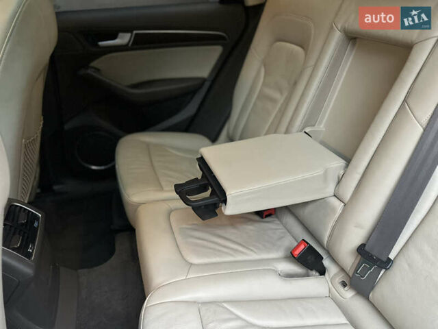 Белый Ауди Ку 5, объемом двигателя 2 л и пробегом 155 тыс. км за 24500 $, фото 30 на Automoto.ua