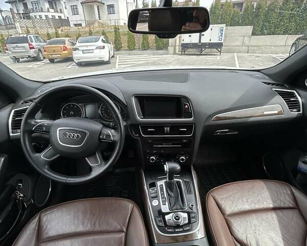 Белый Ауди Ку 5, объемом двигателя 1.98 л и пробегом 170 тыс. км за 19000 $, фото 11 на Automoto.ua